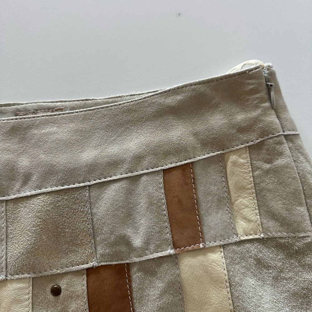 Vintage Y2K Boho Patchwork Suede Leather Cream Gold Mini Skirt 4 Brown - Picture 7 of 10